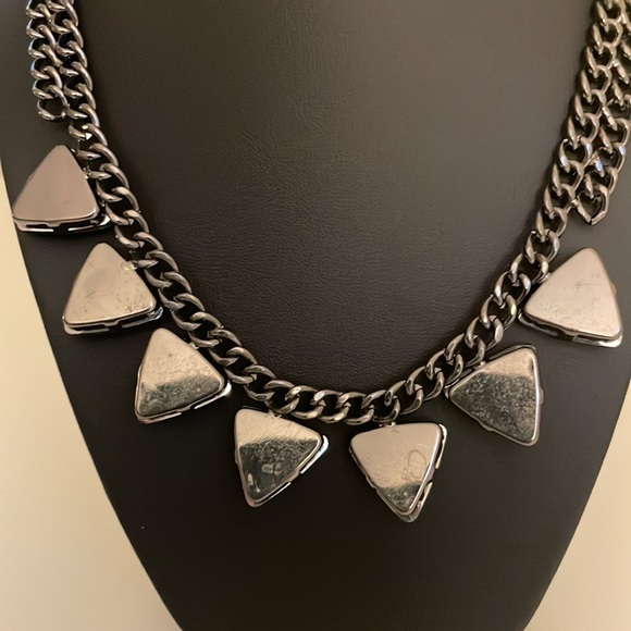 BaubleBar Necklace - Picture 6 of 9